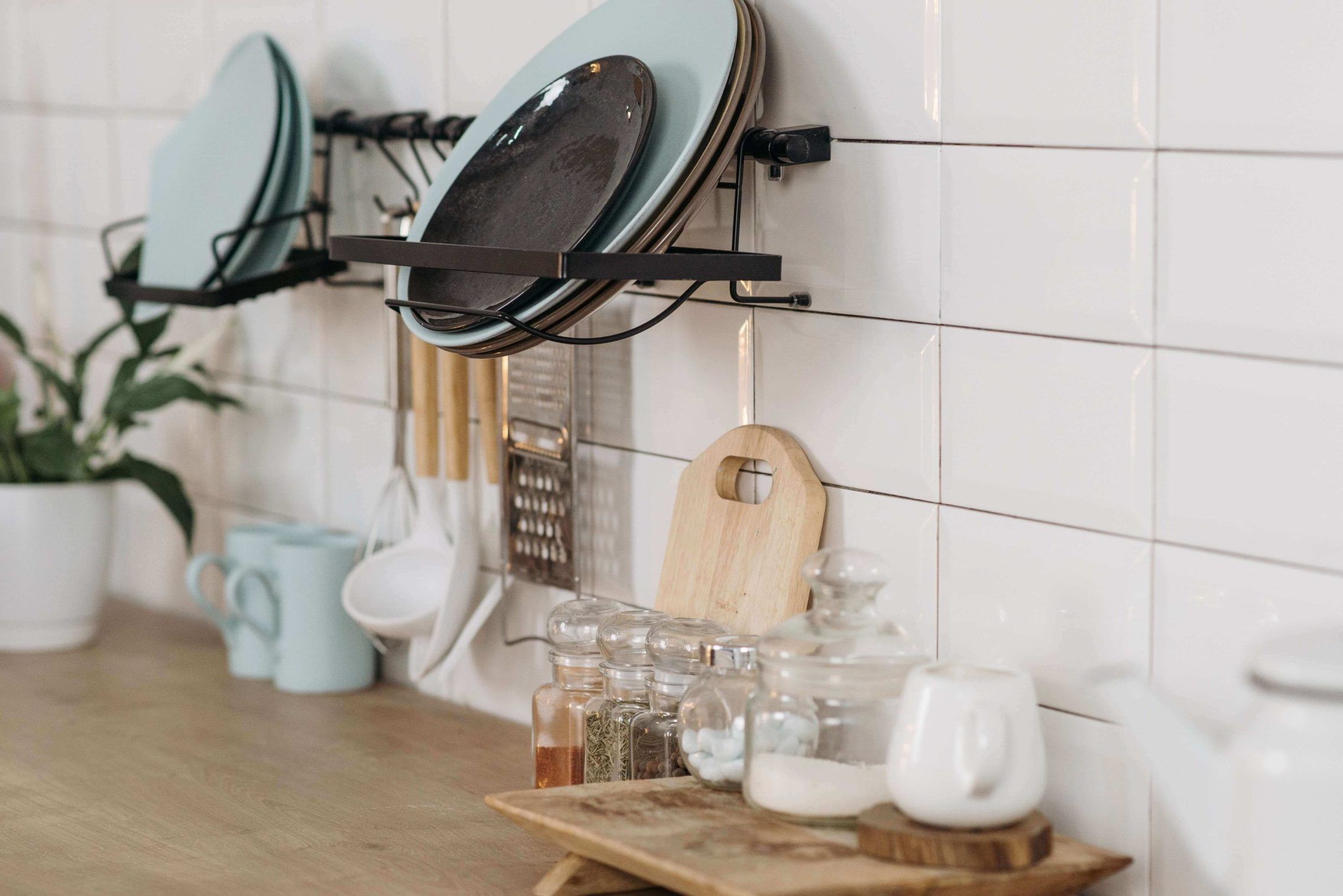 organize-a-small-kitchen-without-a-pantry