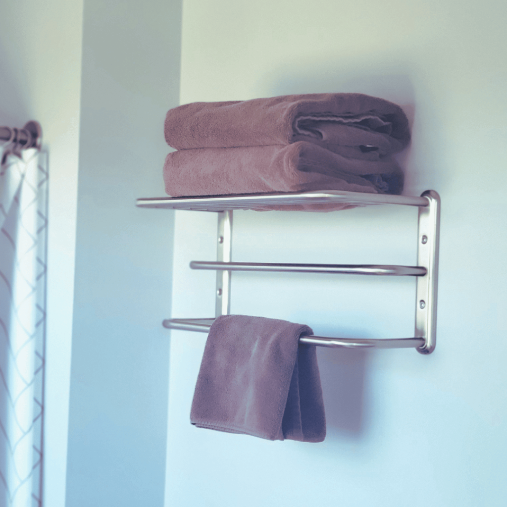 wall mounted towel rack